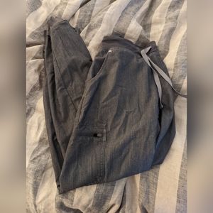 Women's figs Zamora graphite scrub pants tall